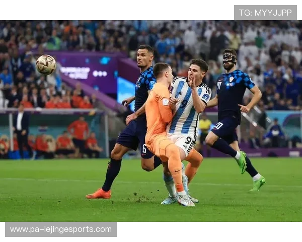 足球球星点球命中率分析 影响因素与顶级球员表现比较